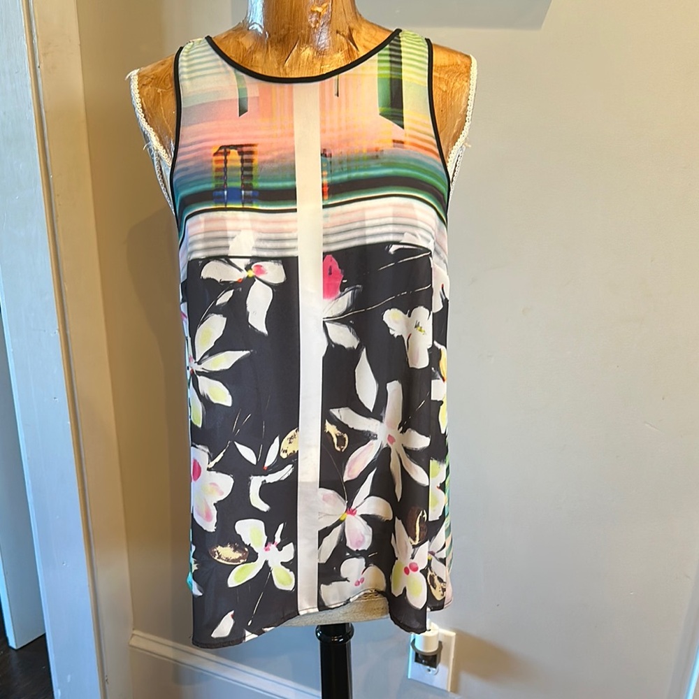Floral Sleeveless Top - Multicolor